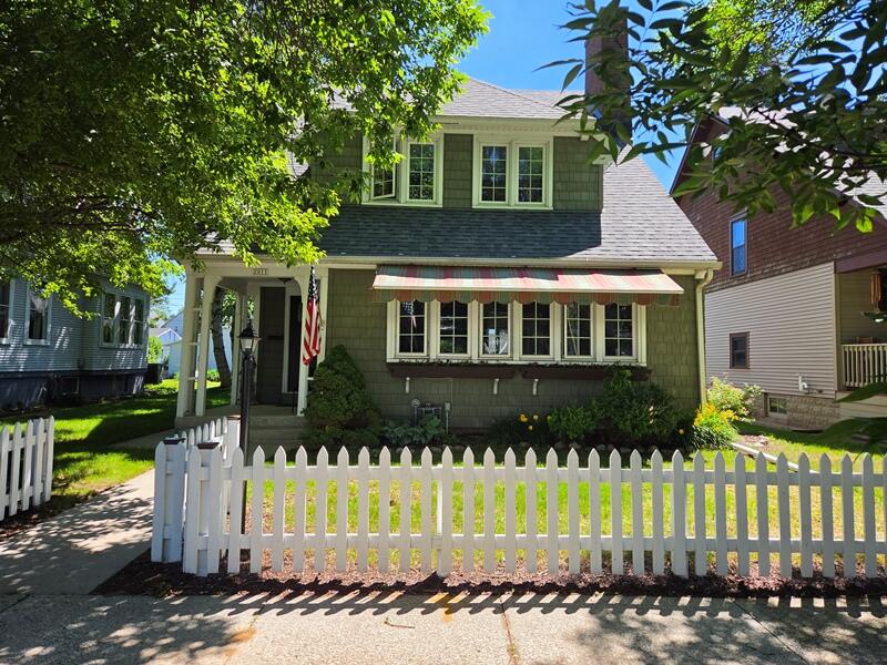 2011 North 9th Street Sheboygan, WI 53081 - Photo 1 of 36 2011 N 9th St