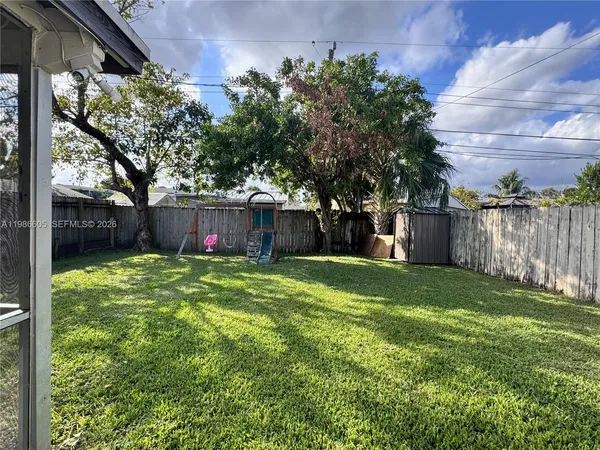 $2,200 | 1951 Southwest 67th Terrace, North Lauderdale, FL 33068