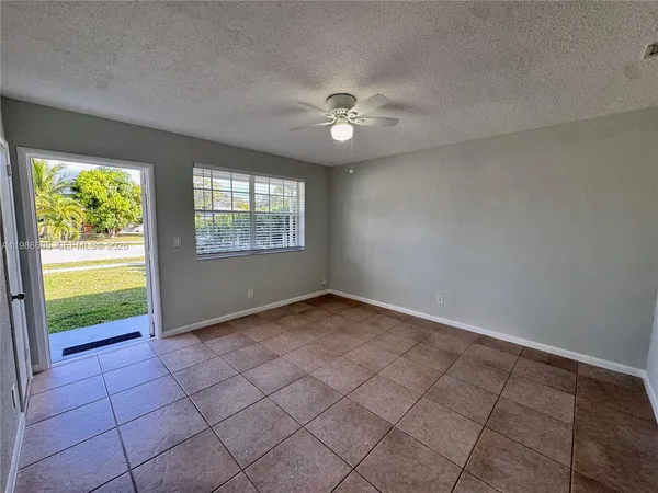 $2,200 | 1951 Southwest 67th Terrace, North Lauderdale, FL 33068