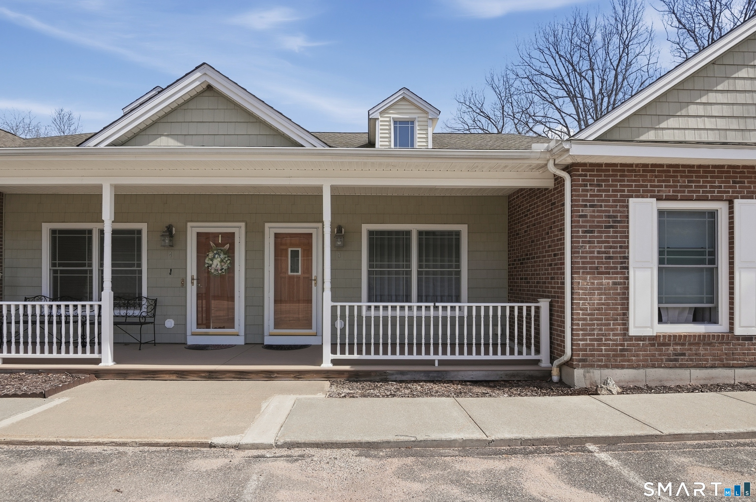 2 Park Avenue, Unit 3 Wolcott, CT 06716 - Photo 2 of 18 front view of a house