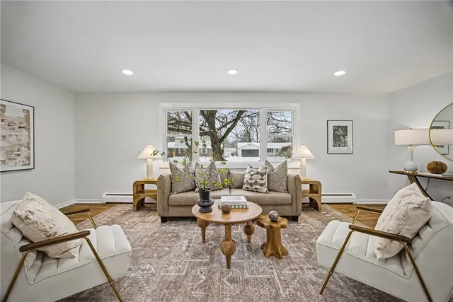 $275,000 | 22 Shadywood Drive, Gates, NY 14606