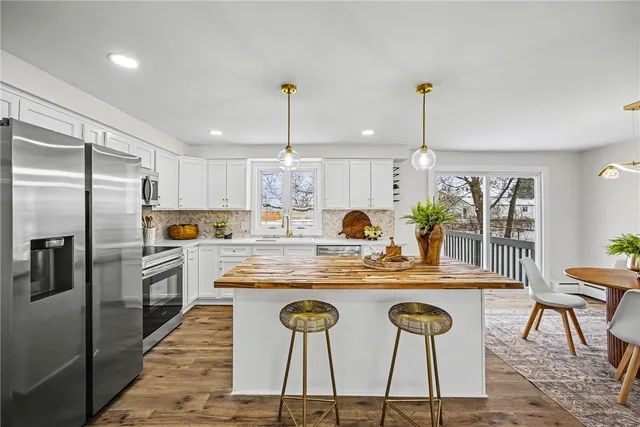 $275,000 | 22 Shadywood Drive, Gates, NY 14606