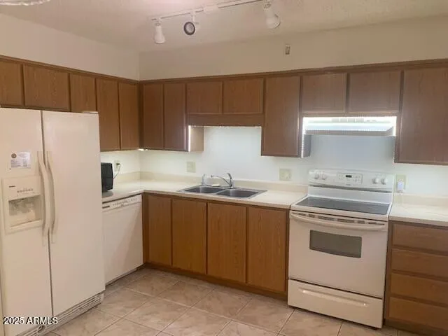 $188,000 | 12828 North 113th Avenue, Unit 1, Youngtown, AZ 85363