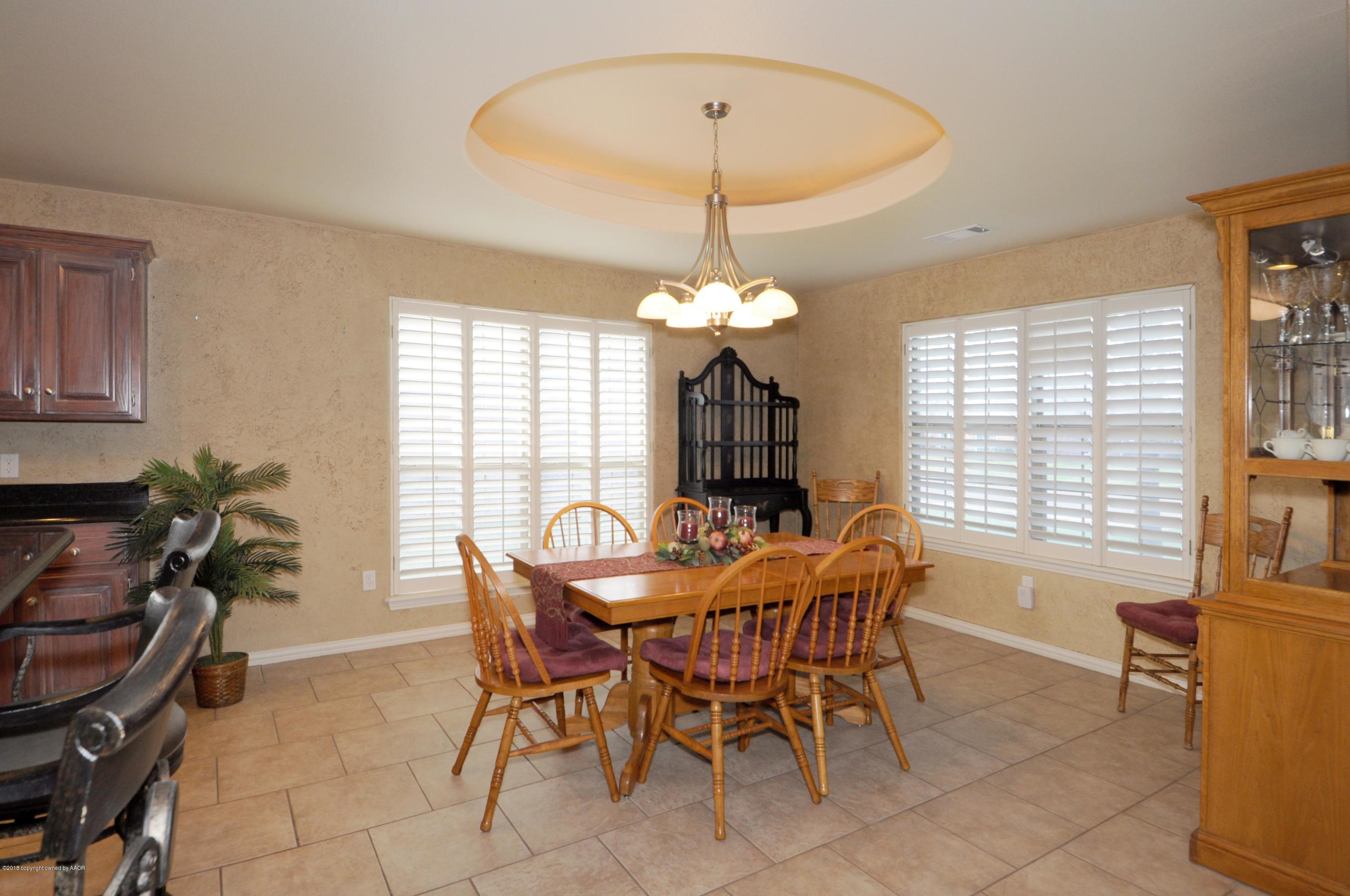 6806 Thunder Road Amarillo, TX 79119 - Photo 8 of 25 08 Dining Room 2
