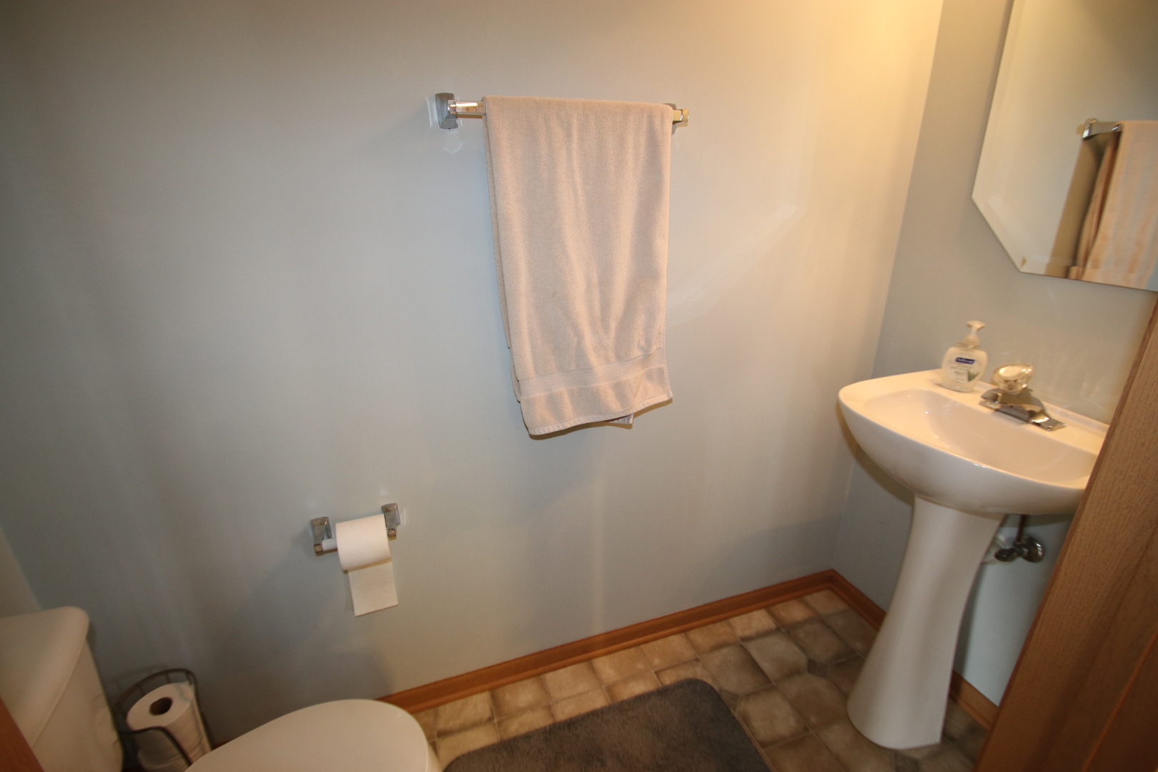 34302 North Goldenrod Road Round Lake, IL 60073 - Photo 8 of 16 Gallery Image 8