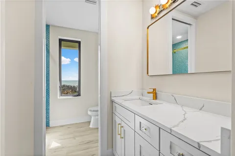 $3,950,000 | 422 South Ocean Drive, Hutchinson Island, FL 34949