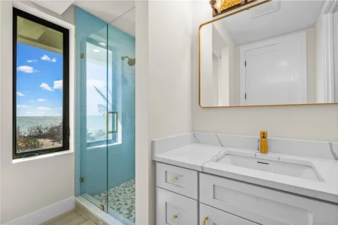 $3,950,000 | 422 South Ocean Drive, Hutchinson Island, FL 34949