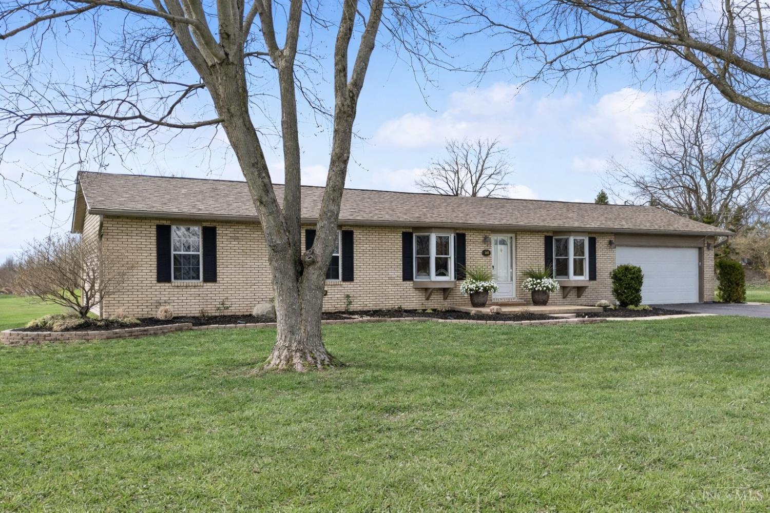 3907 Springboro Road Lebanon, OH 45036 - Photo 1 of 41