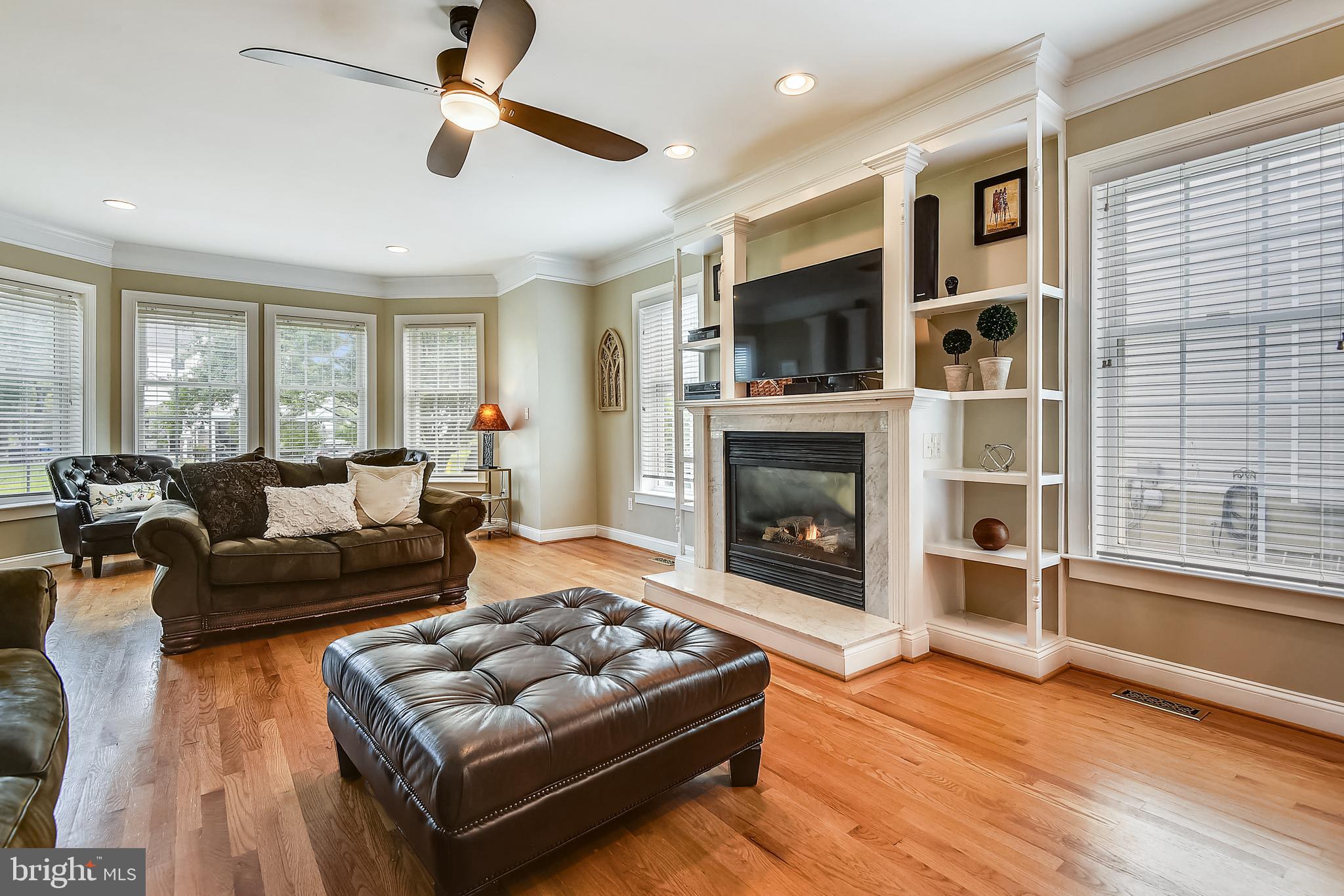 4216 Kings Road Edgewater, MD 21037 - Photo 19 of 74 Family Room