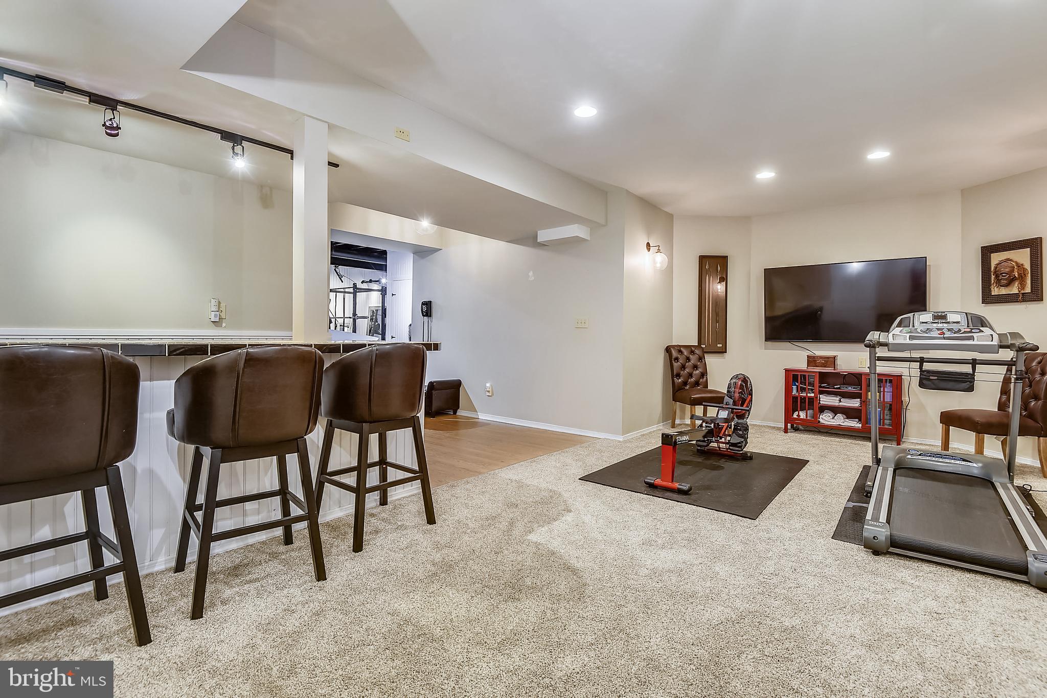 4216 Kings Road Edgewater, MD 21037 - Photo 60 of 74 Basement Bar