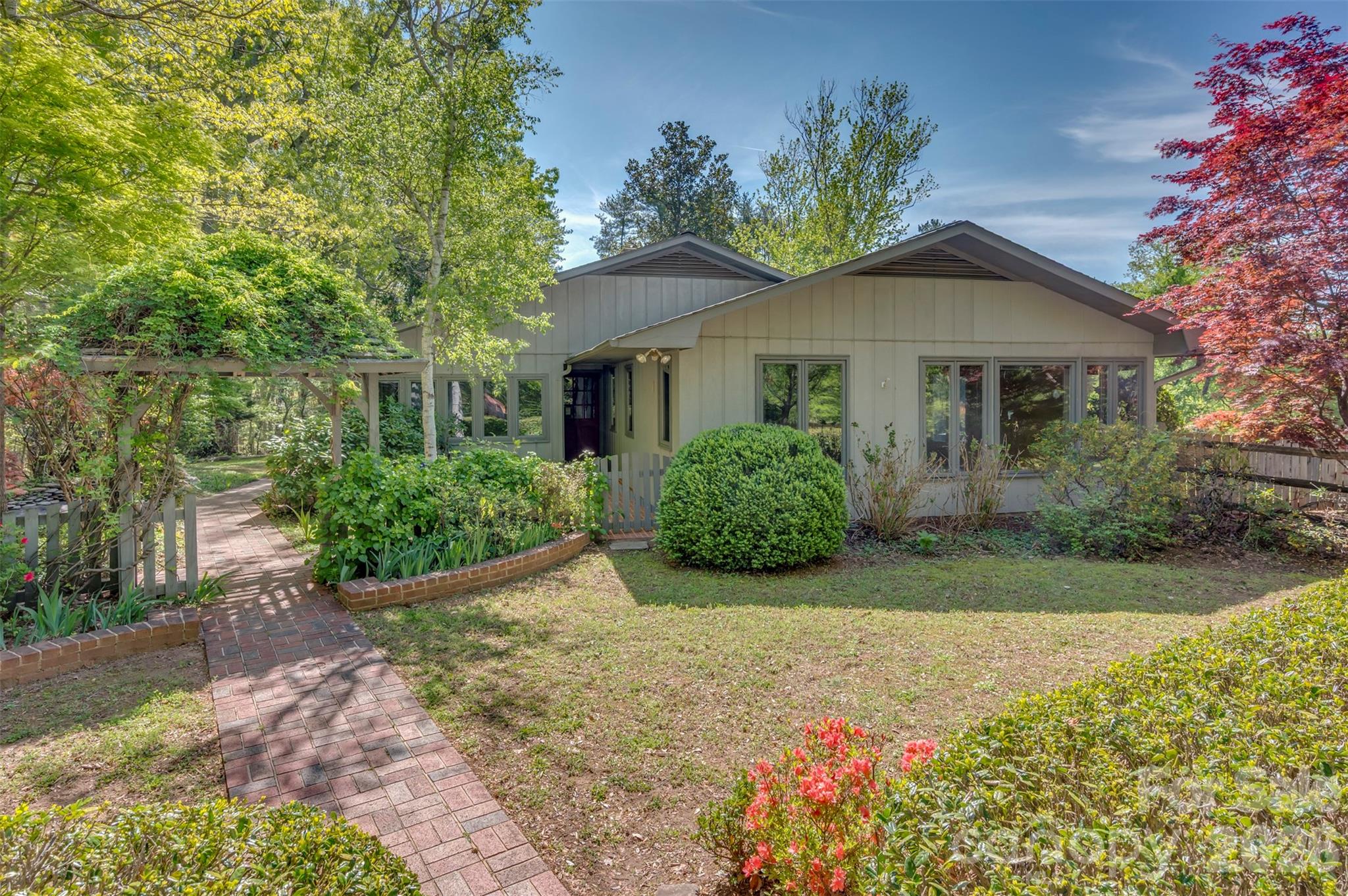 176 Fox Run Lane Tryon, NC 28782 - Photo 8 of 44