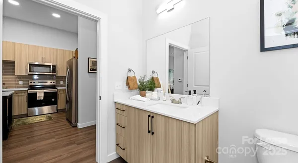 $1,770 | 5120 77 Center Drive, Unit 2A, Charlotte, NC 28217