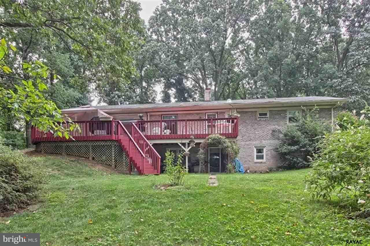 570 Riddle Road York, PA 17406 - Photo 19 of 28 Gallery Image 19