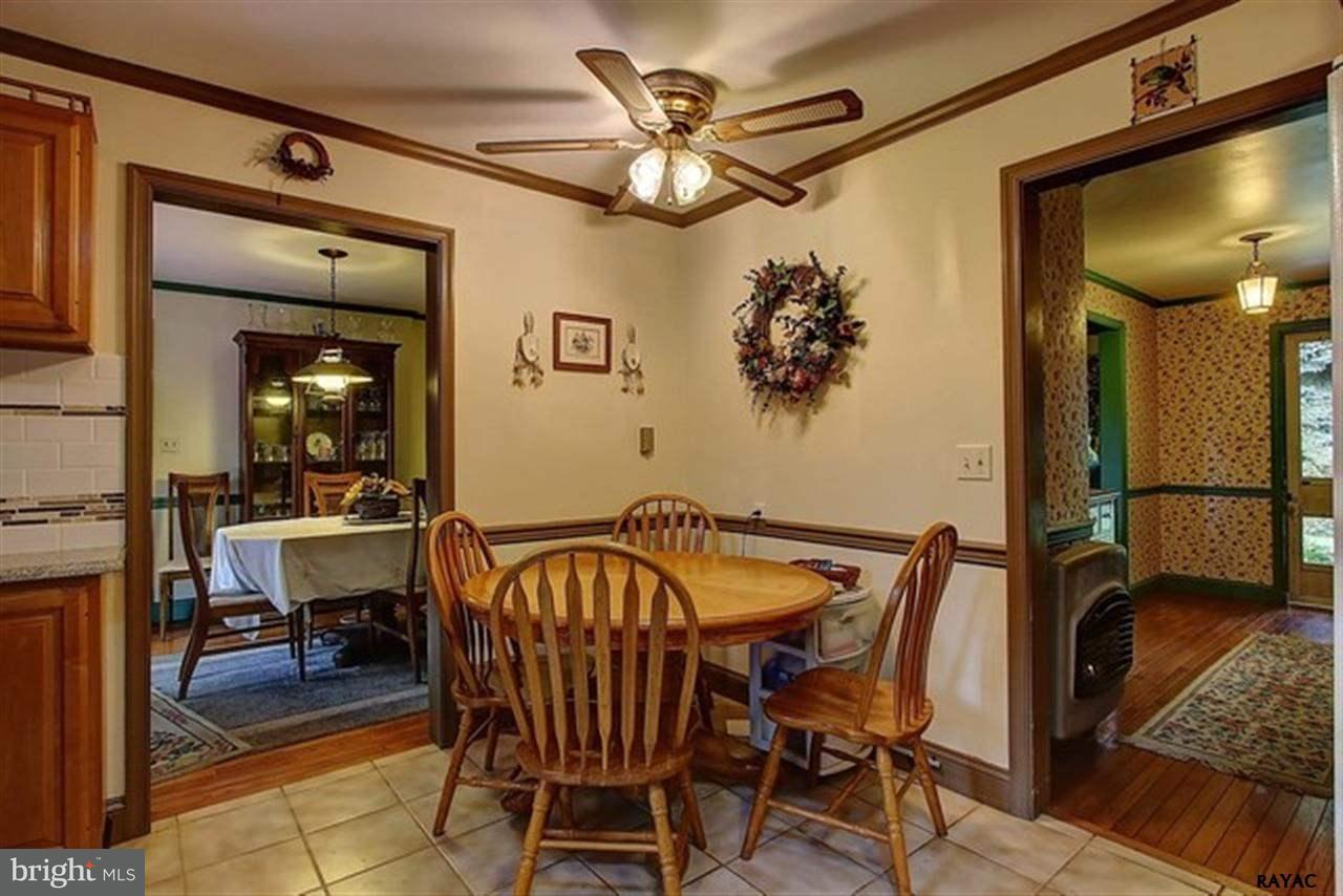 570 Riddle Road York, PA 17406 - Photo 8 of 28 Gallery Image 8