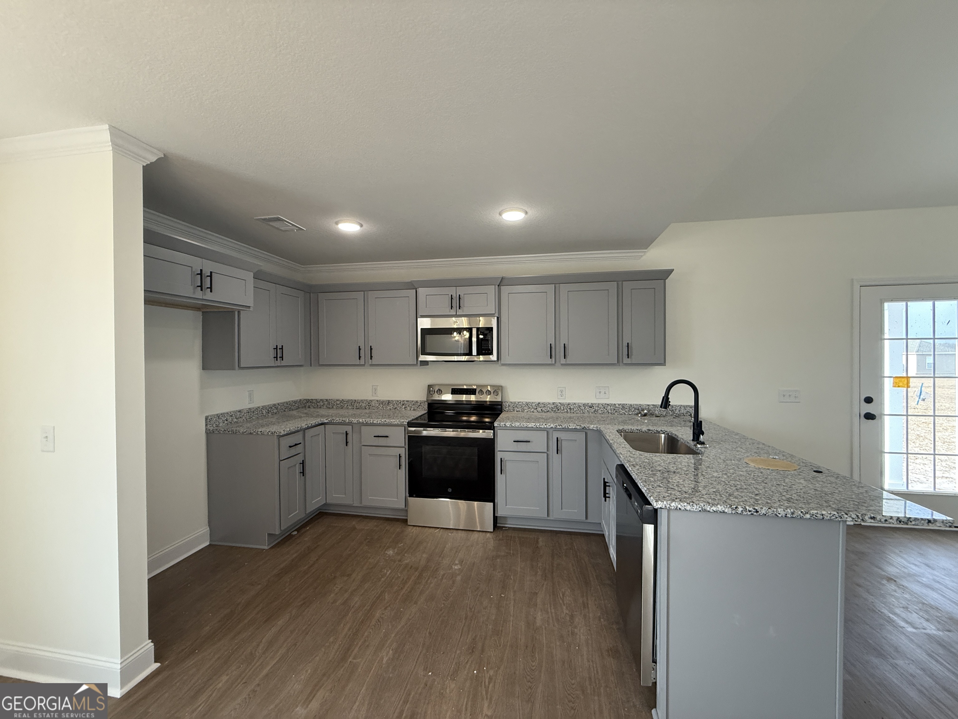 84 Ryegrass Road Statesboro, GA 30458 - Photo 4 of 13