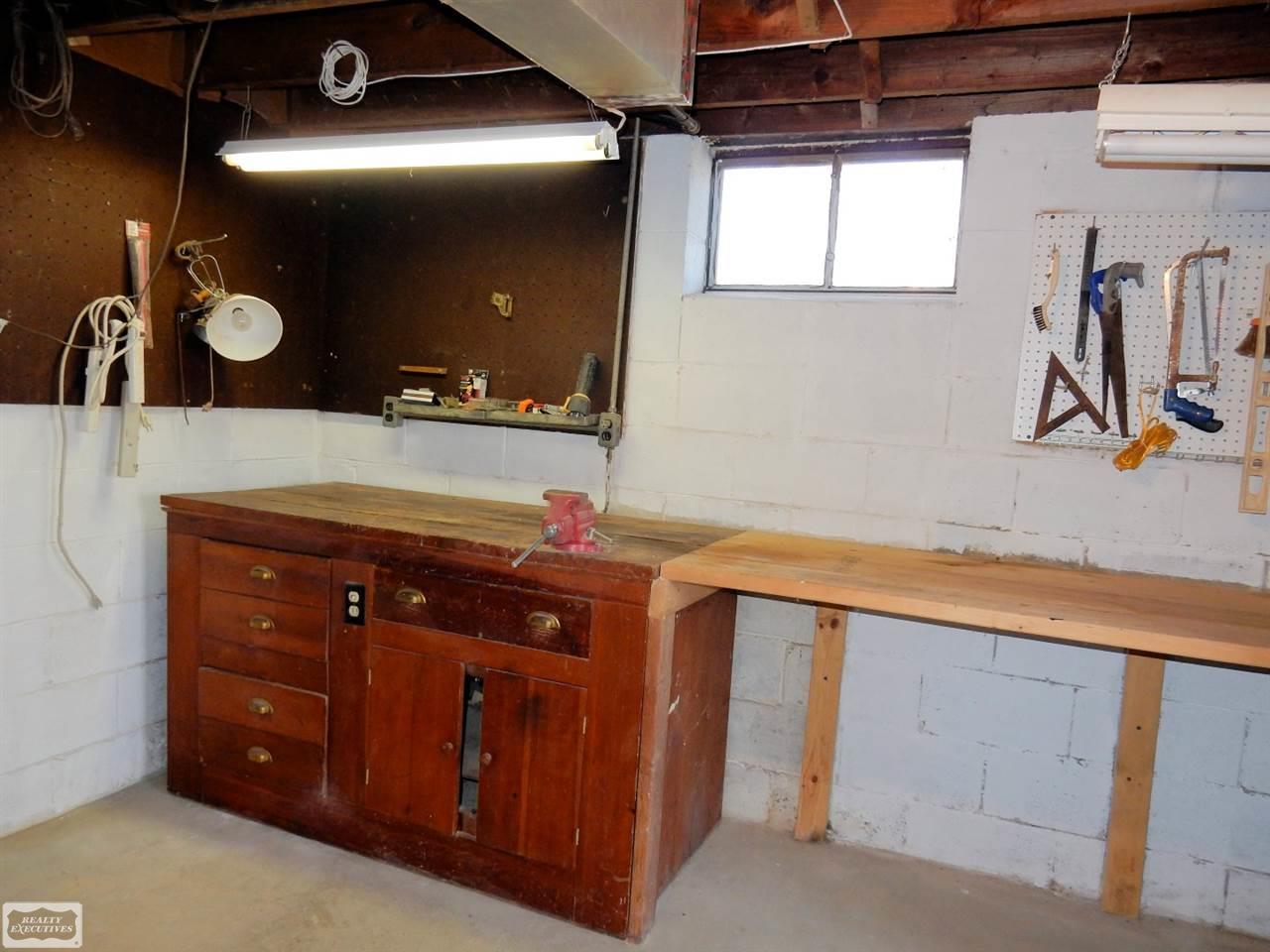2159 Adams Road Oakland, MI 48363 - Photo 39 of 67 31287304-38.JPG