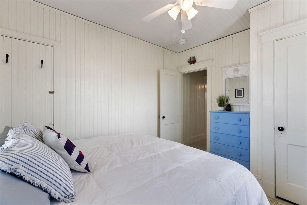 13 5th Street Wareham, MA 02558 - Photo 26 of 42