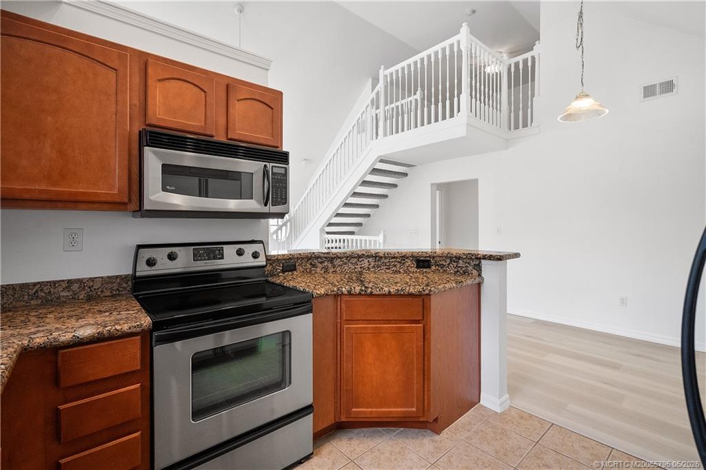 1575 Southeast Pomeroy Street, Unit 85 Stuart, FL 34997 - Photo 9 of 23