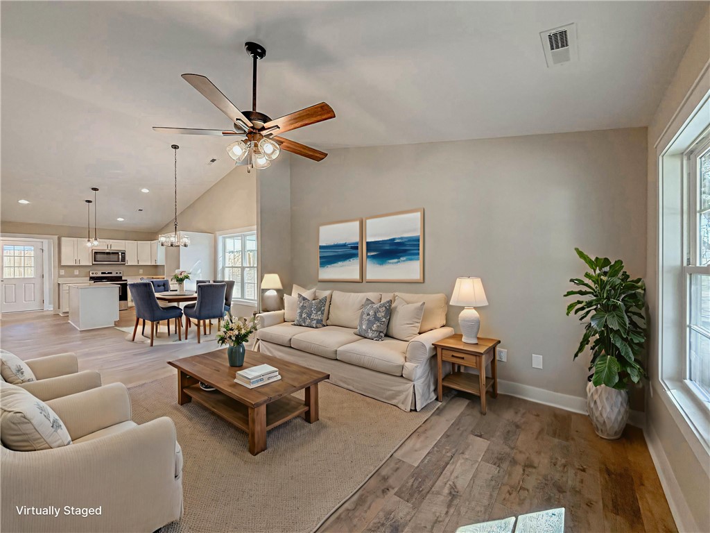 345 Code Circle Seneca, SC 29678 - Photo 9 of 50