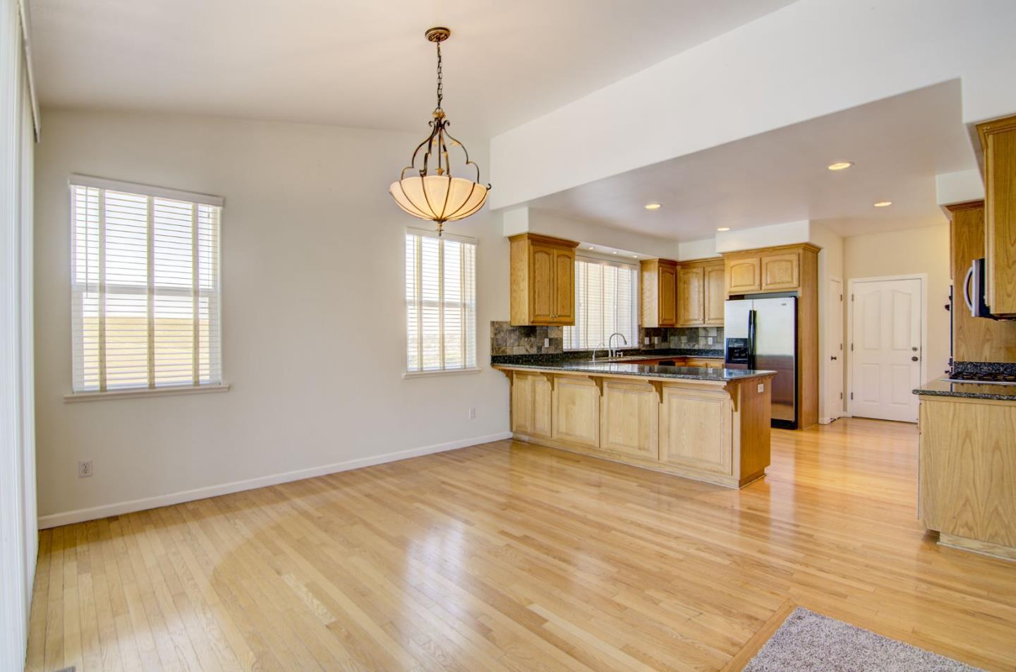1255 Riverside Road Hollister, CA 95023 - Photo 6 of 22 Gallery Image 6
