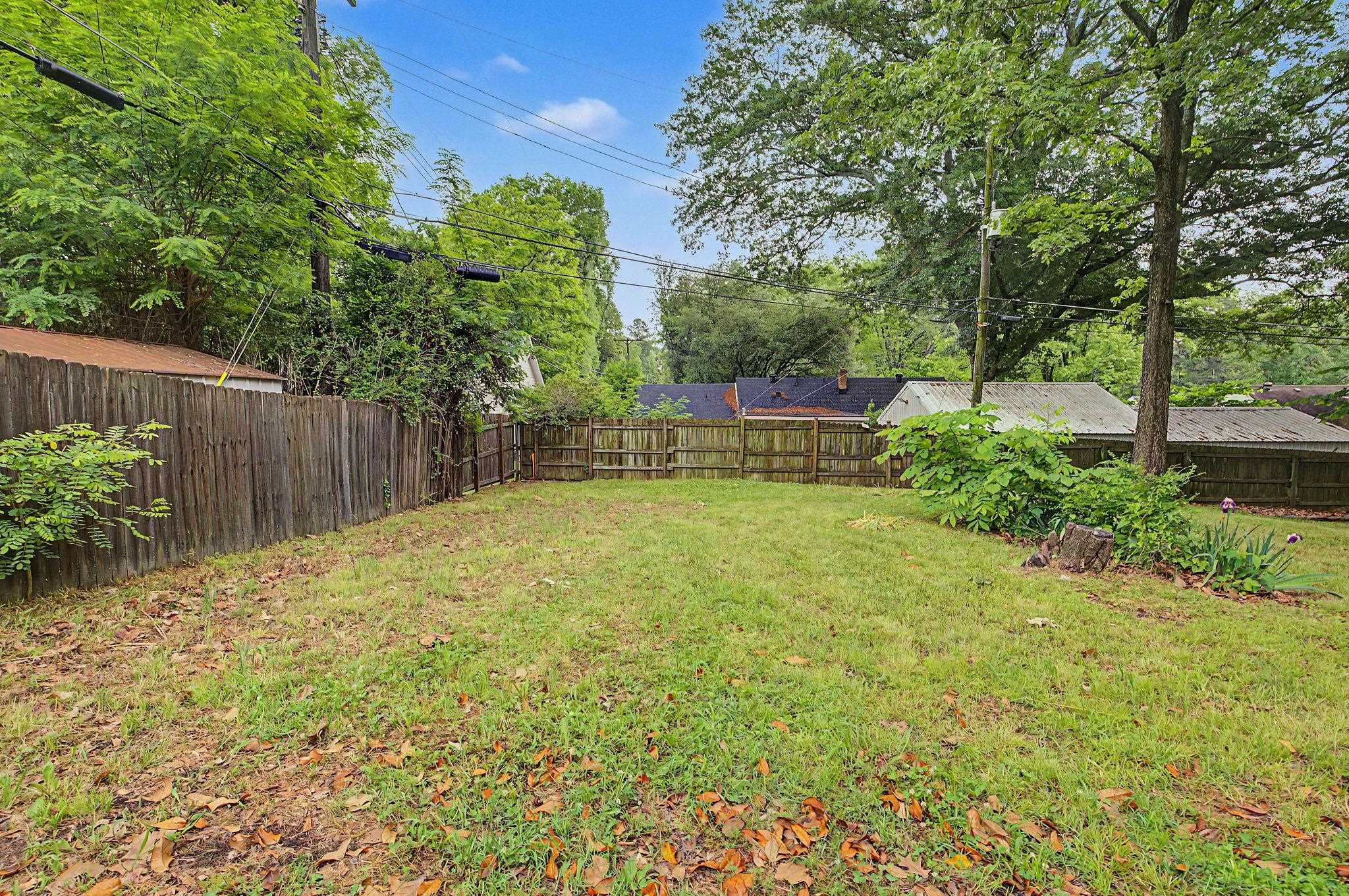 790 Colonial Road Memphis, TN 38117 - Photo 9 of 39
