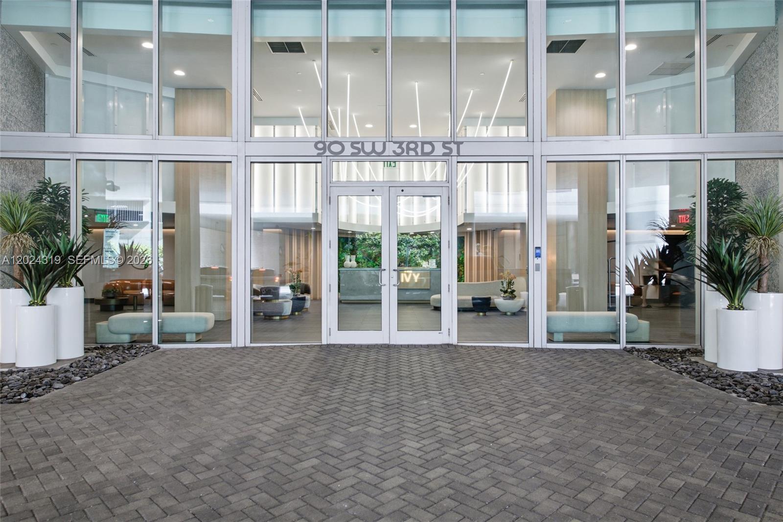 90 Southwest 3rd Street, Unit 1409 Miami, FL 33130 - Photo 24 of 36