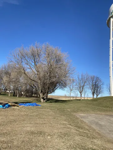 $43,900 | 1970 Norway Avenue, Windom, MN 56101