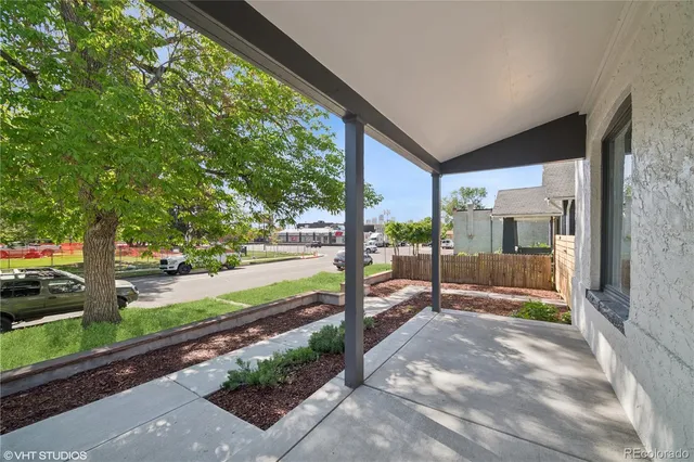 a view of a park with welcome board