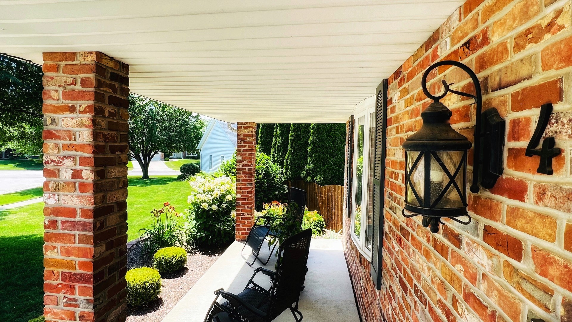 4 Downing Circle Bloomington, IL 61704 - Photo 4 of 69