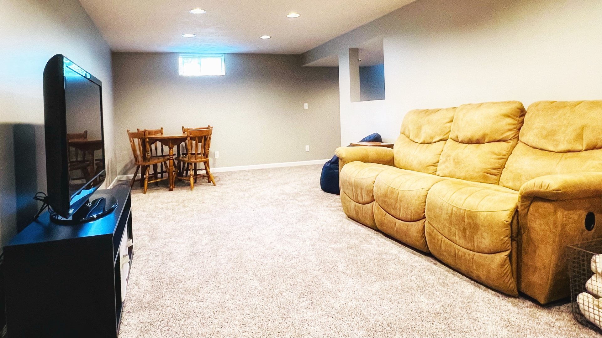 4 Downing Circle Bloomington, IL 61704 - Photo 56 of 69 a bed room with a bed and a chair