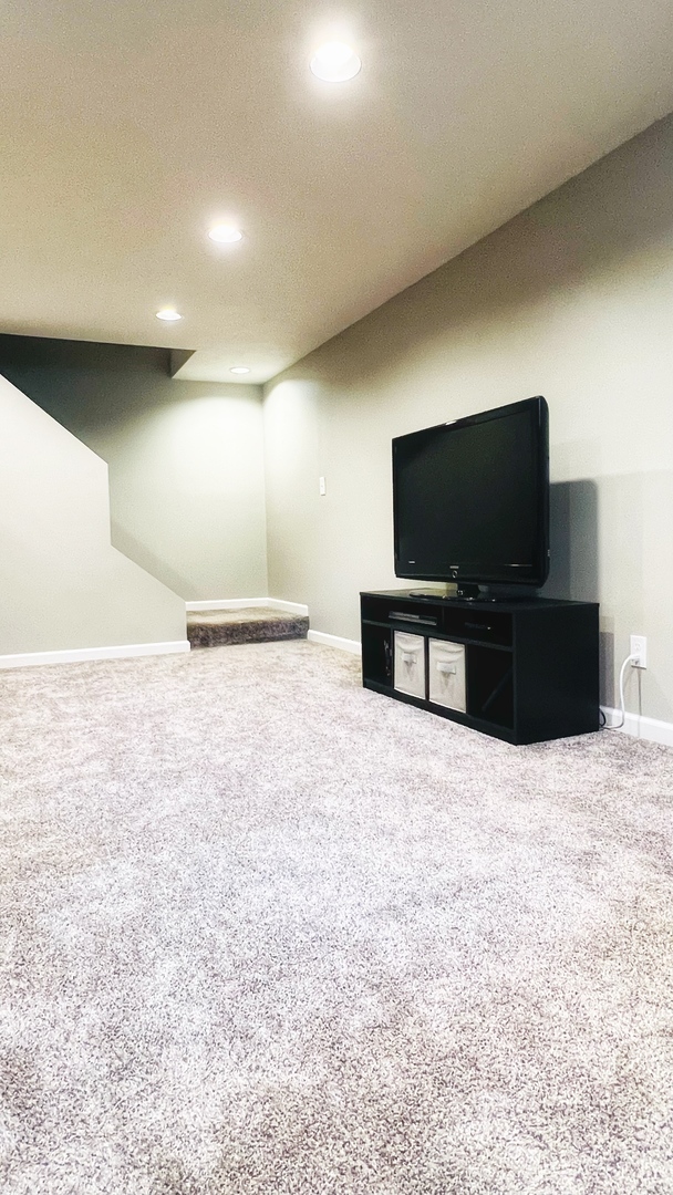 4 Downing Circle Bloomington, IL 61704 - Photo 58 of 69