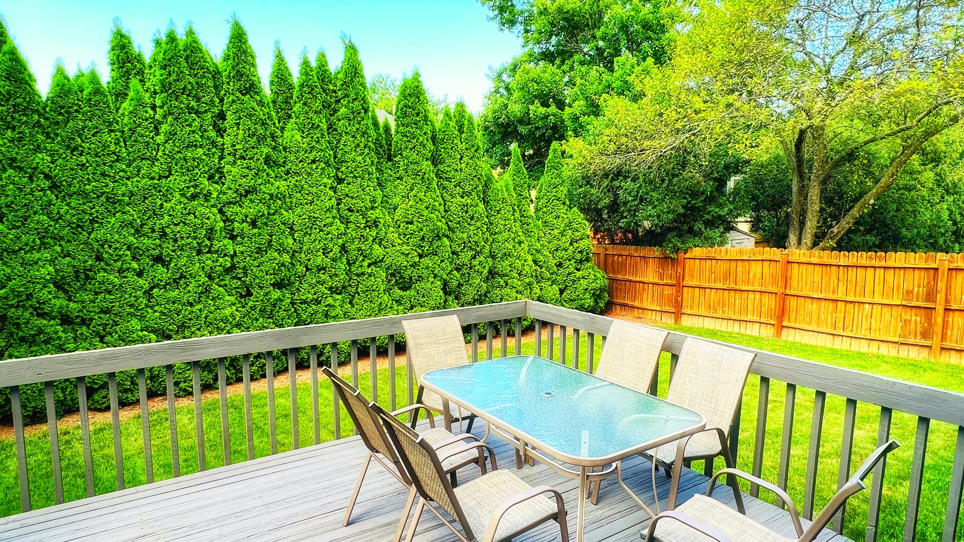 4 Downing Circle Bloomington, IL 61704 - Photo 64 of 69 a view of a balcony with chairs