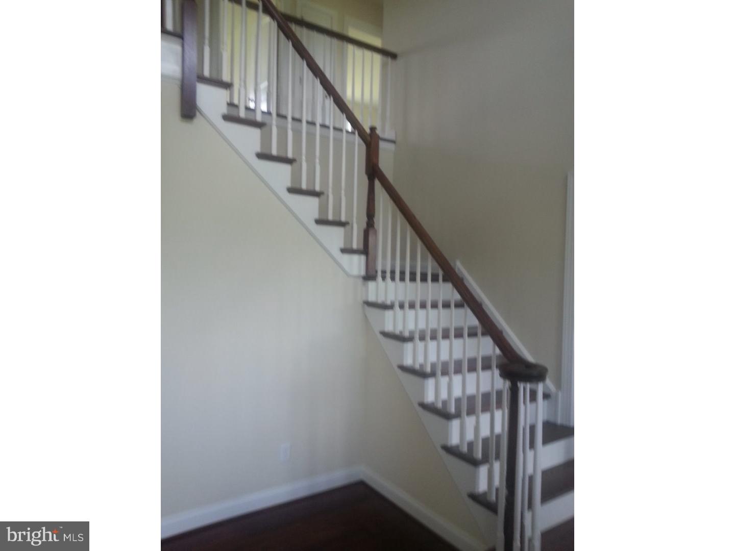 411 Stone Bridge Road Perkasie, PA 18944 - Photo 3 of 11 Foyer