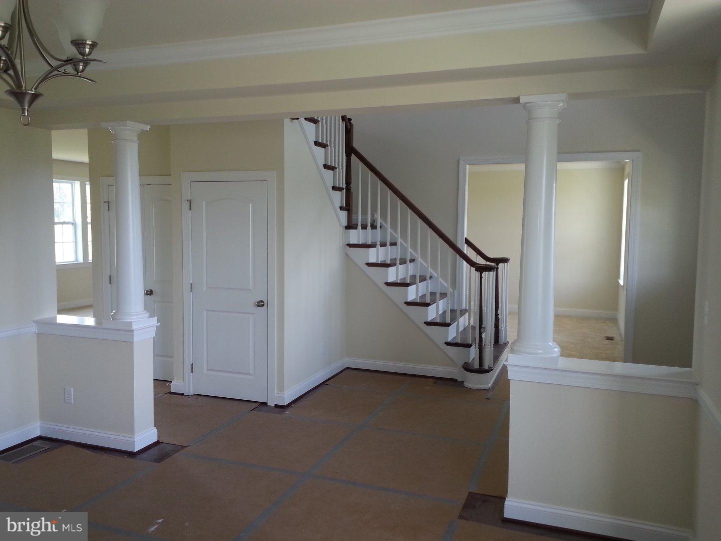 411 Stone Bridge Road Perkasie, PA 18944 - Photo 4 of 11 Dining Room