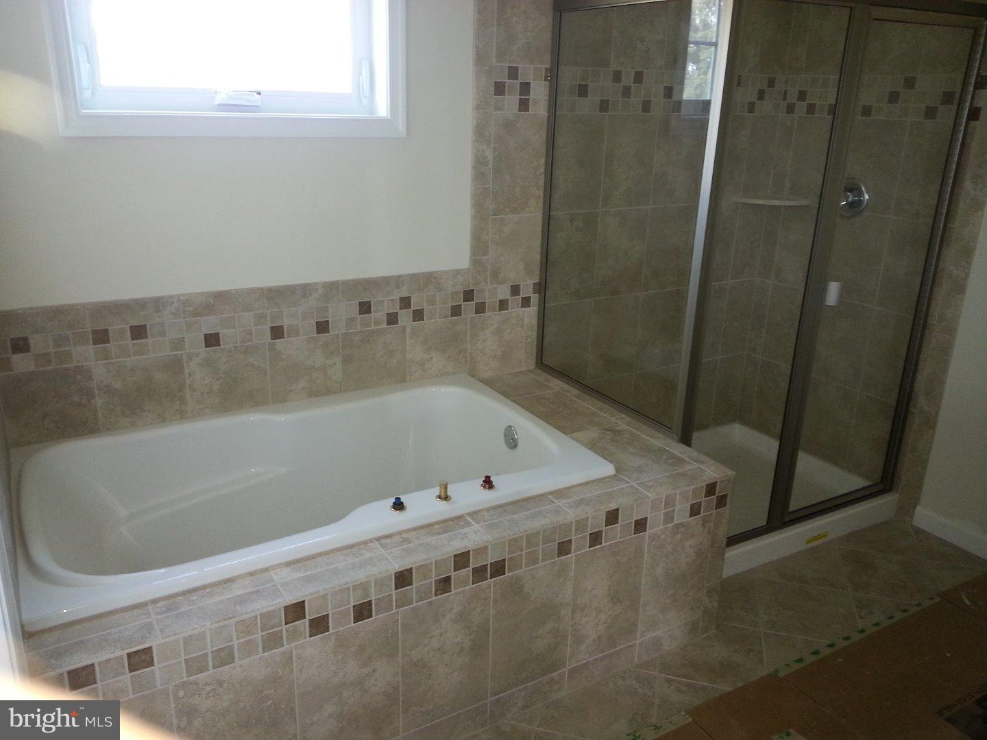 411 Stone Bridge Road Perkasie, PA 18944 - Photo 8 of 11 Master Bathroom