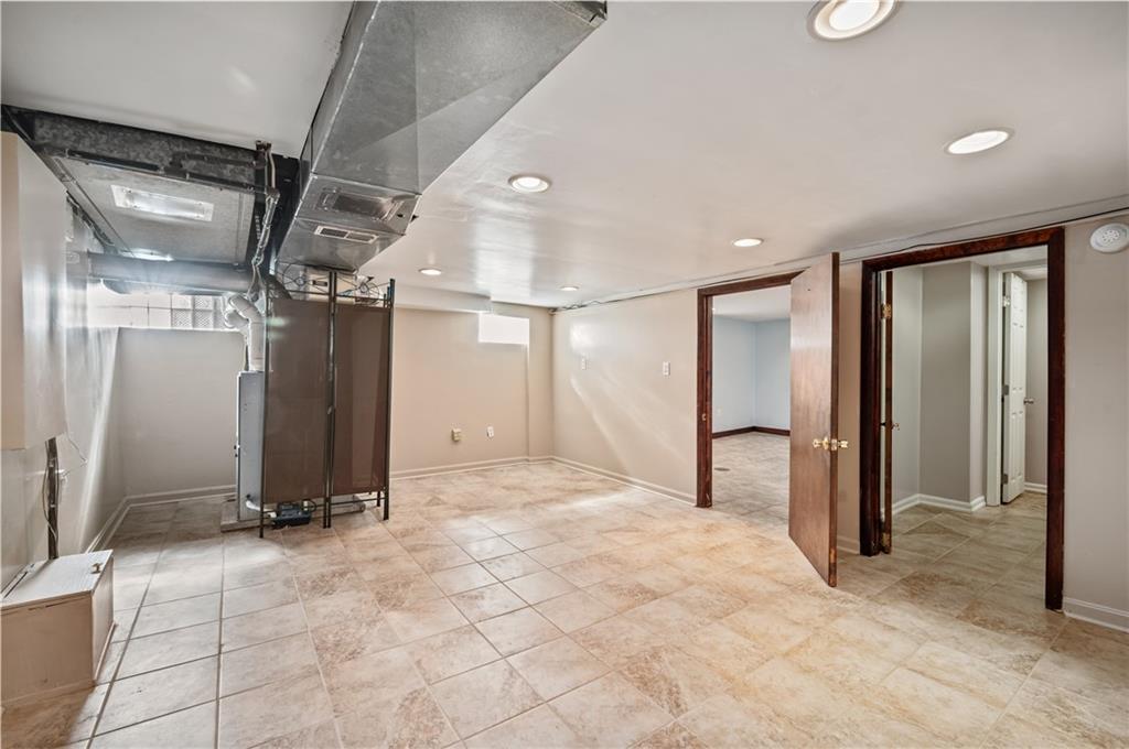 3941 Brandon Road Pittsburgh, PA 15212 - Photo 22 of 32 Gallery Image 22