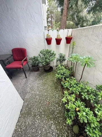 $479,000 | 500 Glenwood Circle, Unit 113, Monterey, CA 93940