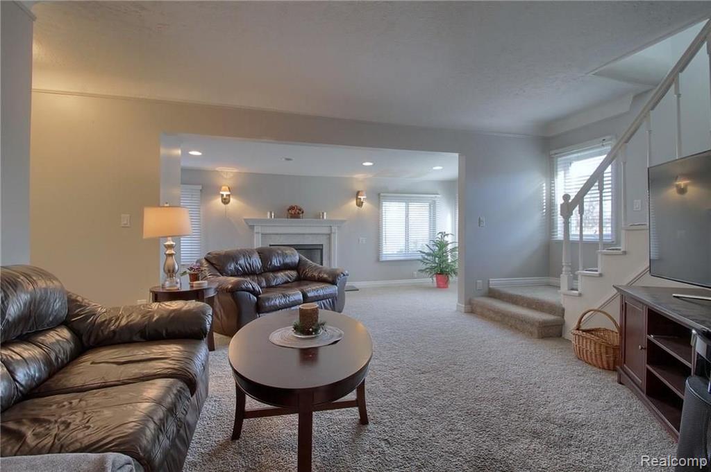 50180 Callens Road Chesterfield, MI 48047 - Photo 8 of 33