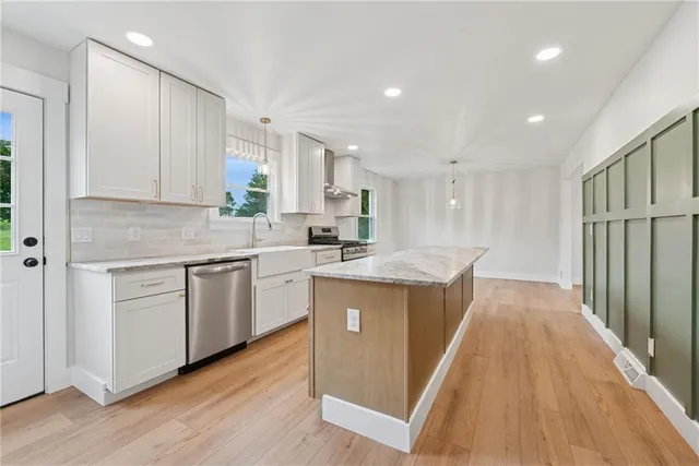 $425,000 | 113 Mt Ranier Drive, Latrobe, PA 15650