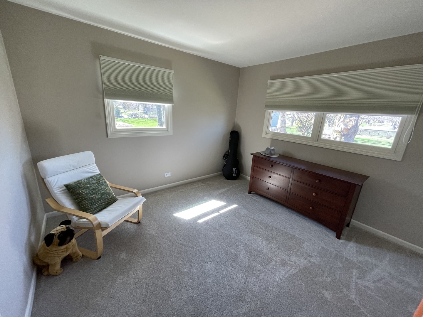N742 Pleasant Hill Road Wheaton, IL 60187 - Photo 11 of 28 a living room with furniture and a window