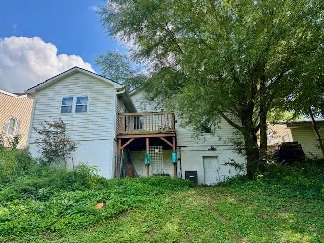 $105,000 | 205 West Gala Street, Waverly, MO 64096