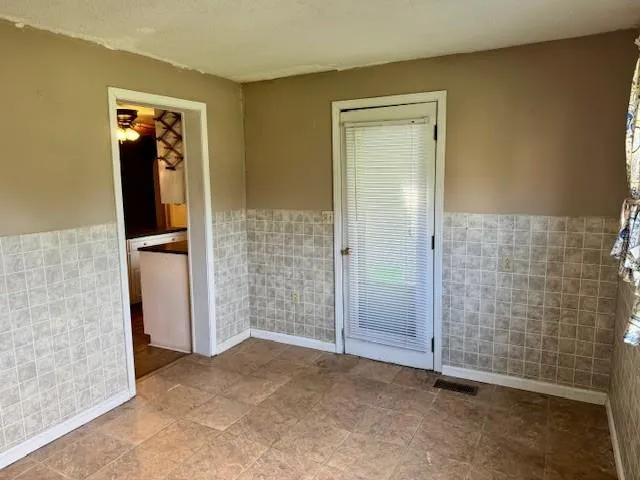 $105,000 | 205 West Gala Street, Waverly, MO 64096