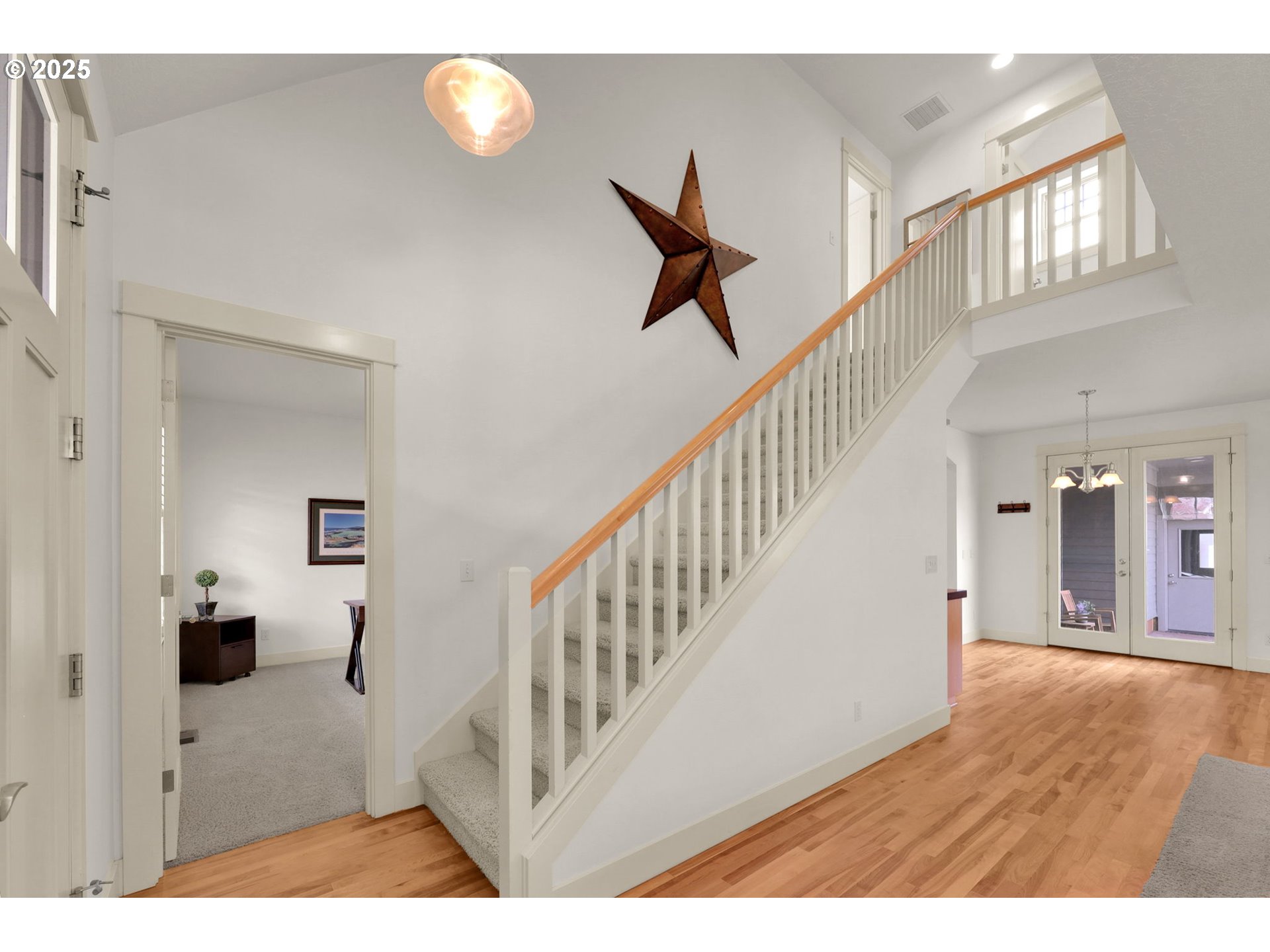 1260 Little John Lane Eugene, OR 97401 - Photo 31 of 44 a view interior of a house and wooden floor in a room