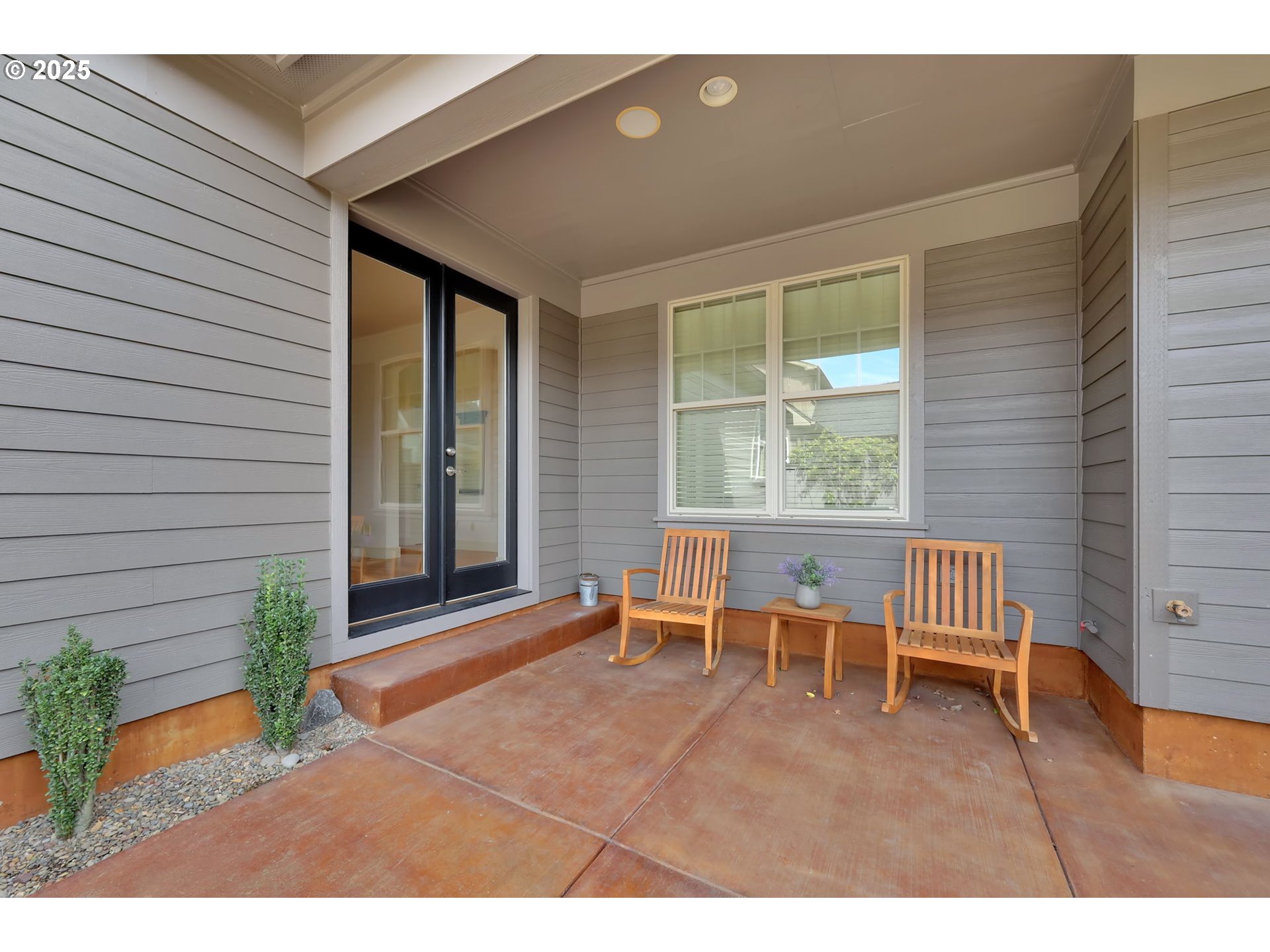 1260 Little John Lane Eugene, OR 97401 - Photo 39 of 44 a view of outdoor space with seating