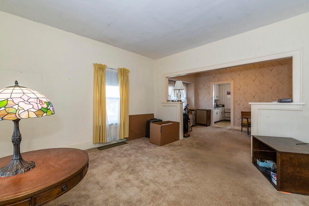 1232 Whites Road Kalamazoo, MI 49008 - Photo 10 of 27 20220317182345967308000000-o