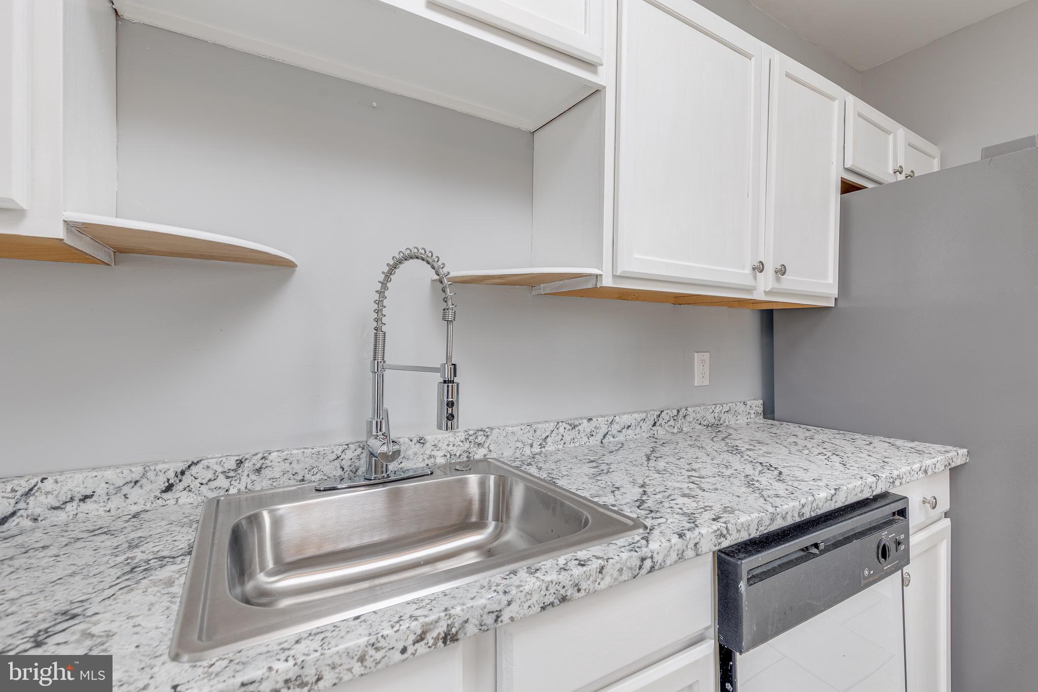 400 Buttonwood Street Delanco, NJ 08075 - Photo 14 of 35