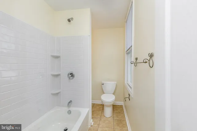 $325,000 | 400 Buttonwood Street, Delanco, NJ 08075