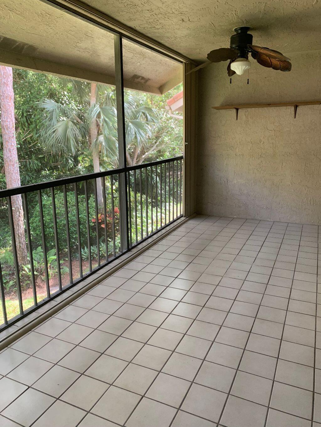 5740 Coach House Circle, Unit E Boca Raton, FL 33486 - Photo 21 of 26 Tammy porch