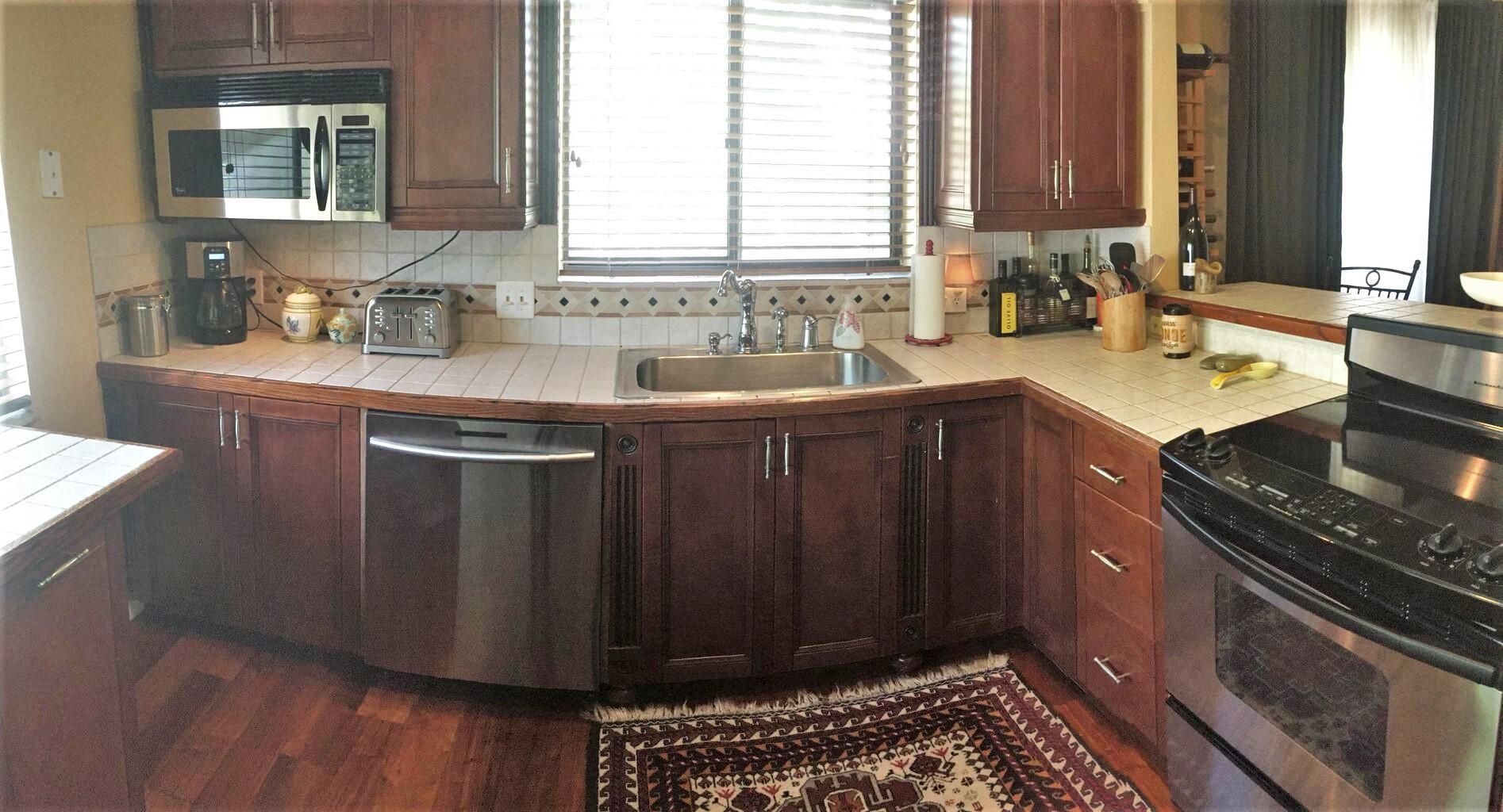 5740 Coach House Circle, Unit E Boca Raton, FL 33486 - Photo 4 of 26 Tammy kitchen 1