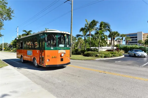 $8,500 | 8911 Midnight Pass Road, Unit 514, Sarasota, FL 34242
